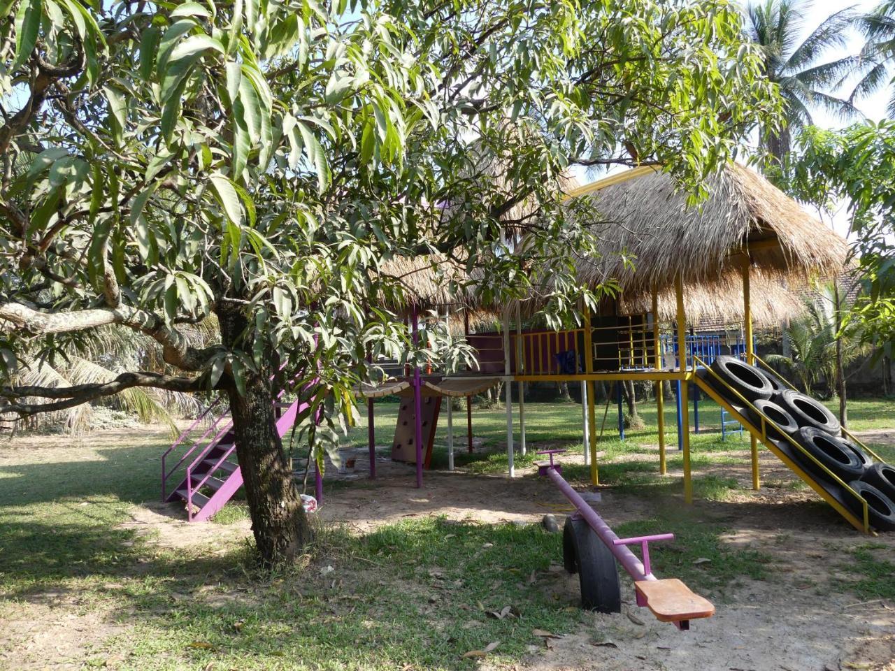 캄폿 The Playground B&B 외부 사진