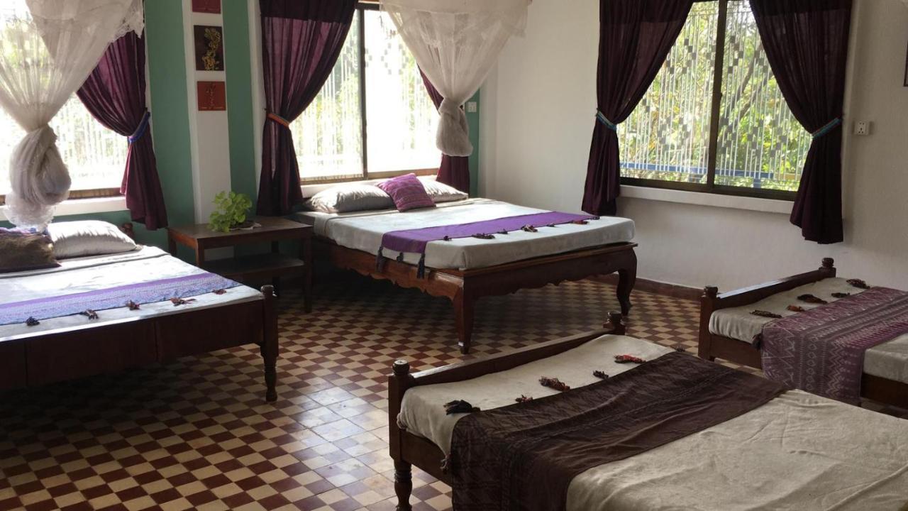 캄폿 The Playground B&B 외부 사진